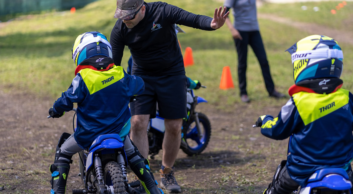 academia moto junior